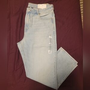 American Eagle Mom Jean